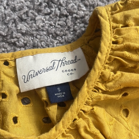 Universal Thread Top - Picture 3 of 4